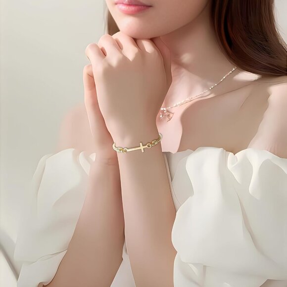 Inspirational Christian Cross Bracelet for Women, Stainless Steel, Gift for Daug - Picture 5 of 7